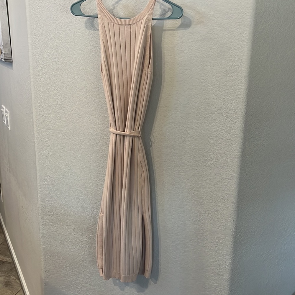 Pink lily tan ribbed knit midi dress - Picture 4 of 5